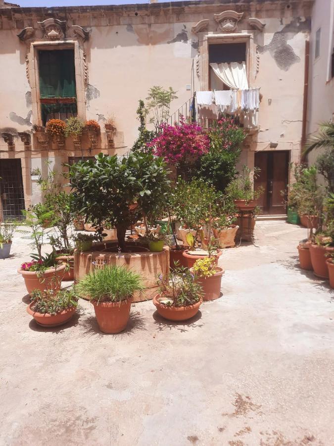 Ortigiacharmant Syracuse Exterior foto